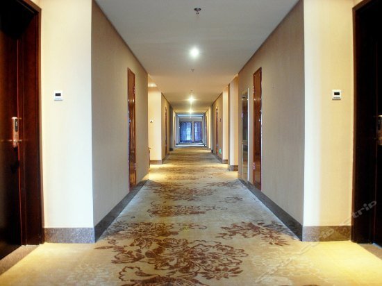Fulinmen Hotel