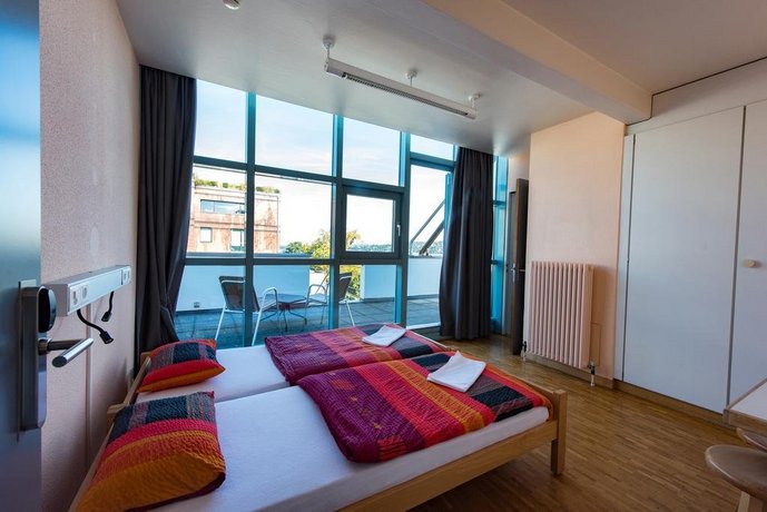 Geneva Hostel