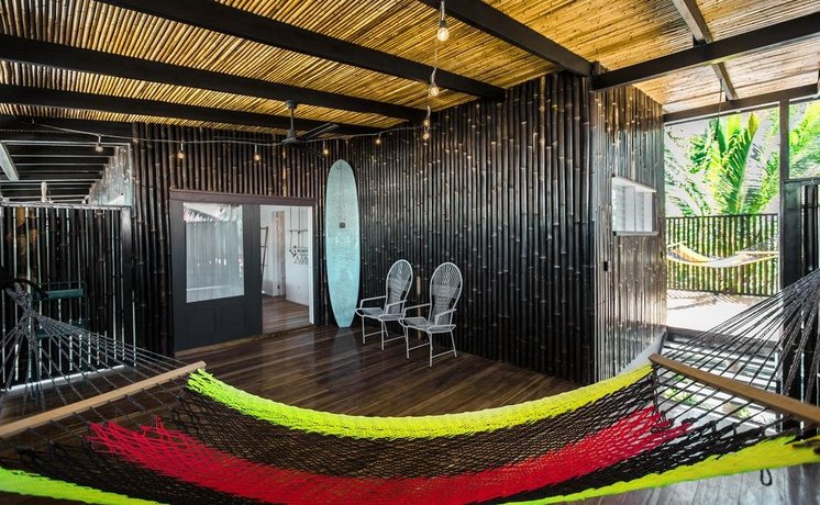 La Negra Surf Hotel & Soda