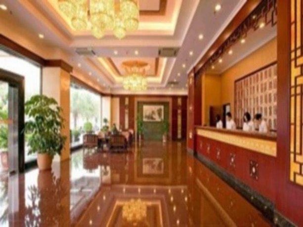 Zhongshan Jinbai Hotel