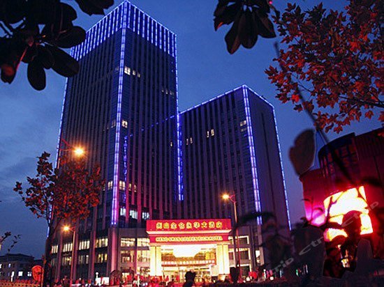 Golden Richard Hotel