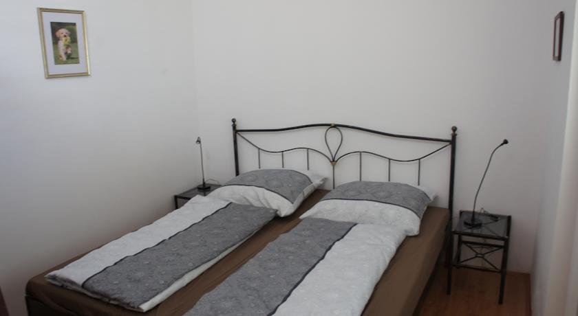 Guki Apartments