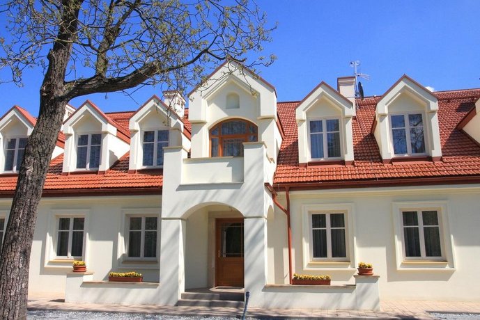 Pokoje Goscinne Dom sw Szymona