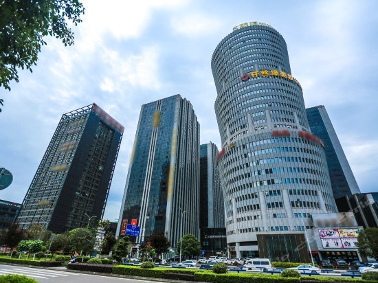 Zhongwen Hotel
