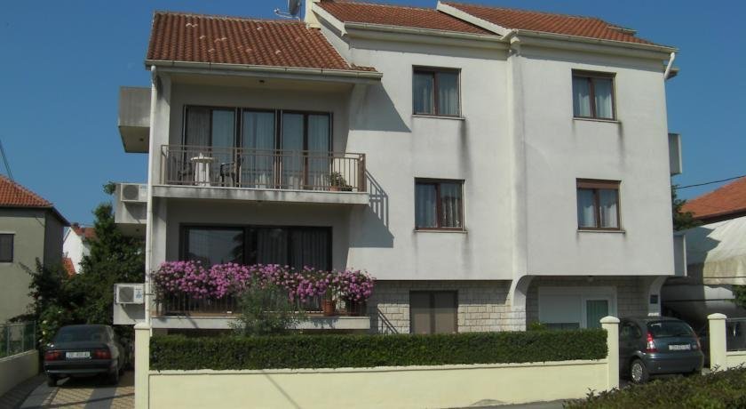 Apartments Babin
