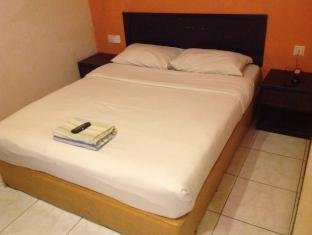 OYO 664 Romance Hotel