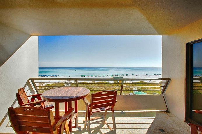 Emerald Towers by Panhandle Getaways