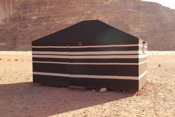 Bedouin Roads
