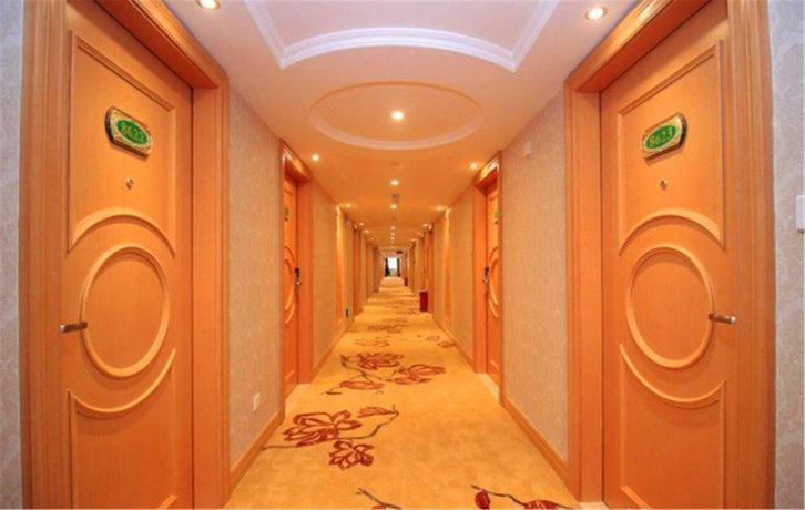 Vienna Hotel Shenzhen DaMeiSha Binhai Pearl