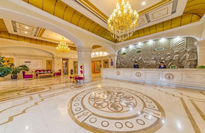 Vienna International Hotel Lijiang Yuxue Avenue