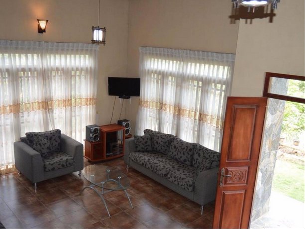 Bandarawela Holiday Bungalow