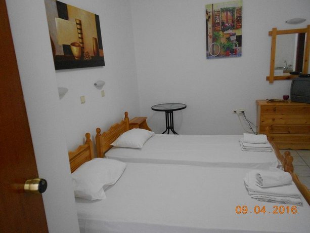 Rooms to let Rena