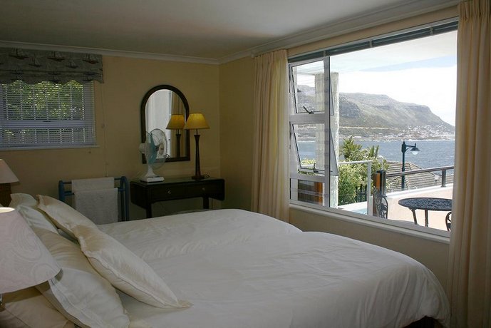 Whale's Tale Cape Town