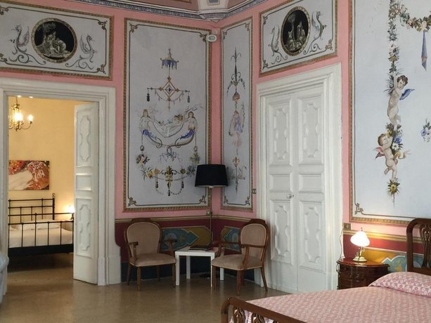 Palazzo Doxi Fontana