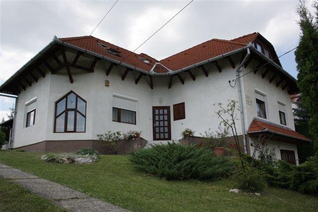 Maria Apartmanhaz