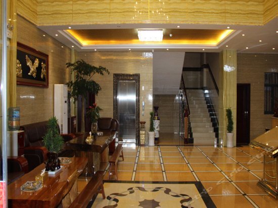 Maoyuan Hotel Lijiang