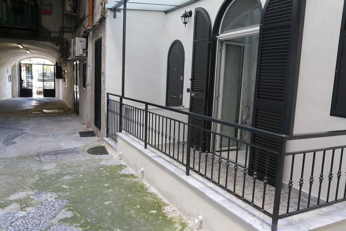 Casa Vacanze Sannazzaro 70