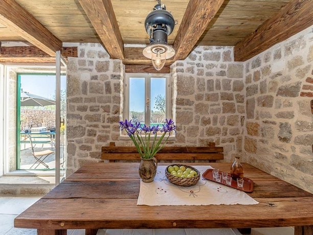 Holiday Home Lipa Privlaka