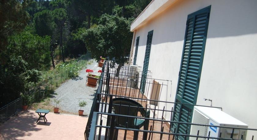 Alba Tra I Pini B&B