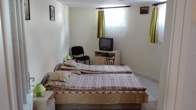 Garden Apartmanhaz