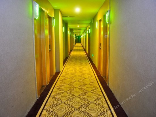 Wenxing Chain Hotel Chigang
