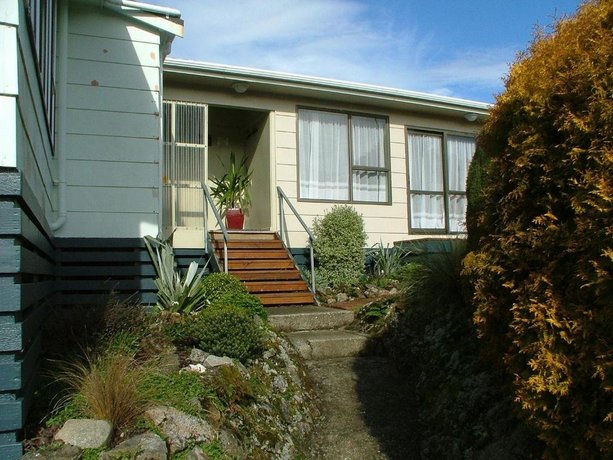 Kowhai Lane Lodge