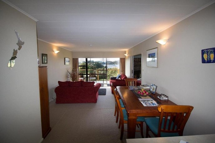 Kowhai Lane Lodge