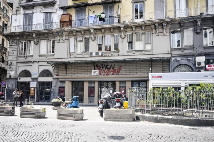 Welcome House Naples