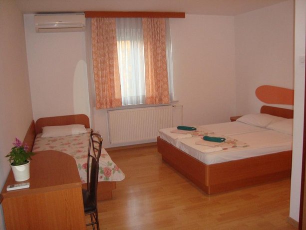 Guesthouse Koprivec