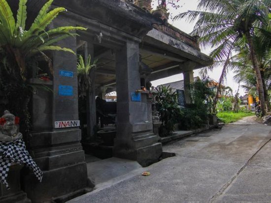 Ina Inn