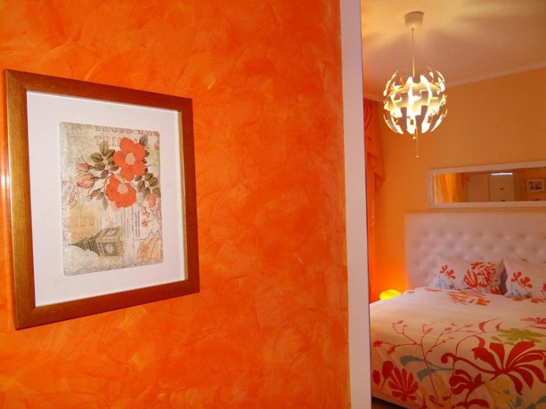 Orange Flower Apartments 1