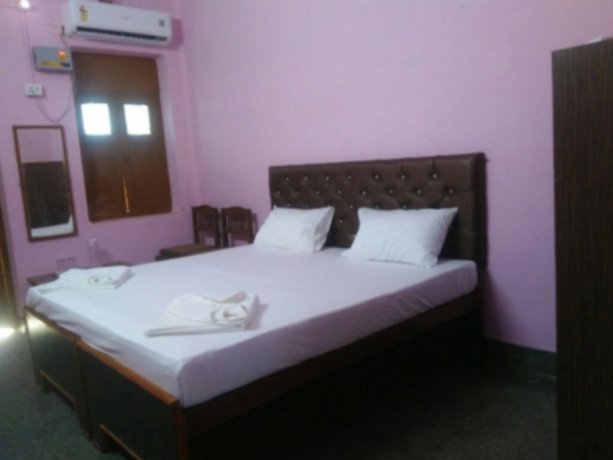 Hotel Gokul Grand