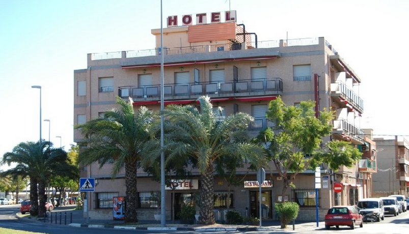 La Santa Faz - Adults Only