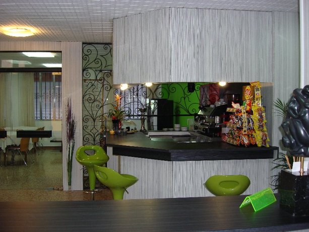 La Santa Faz - Adults Only