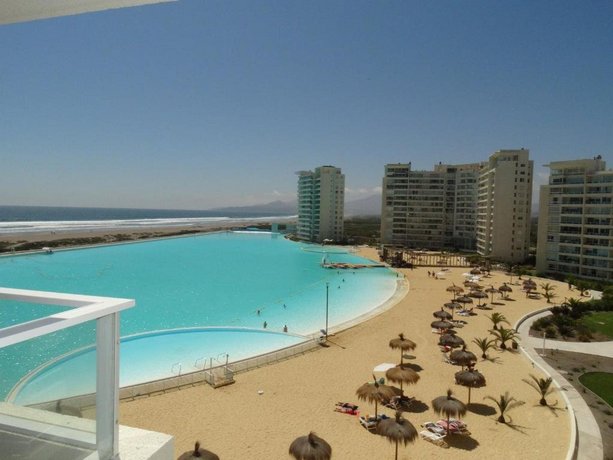 Laguna del Mar Suites