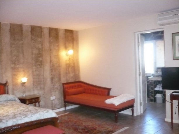 Malva Suite