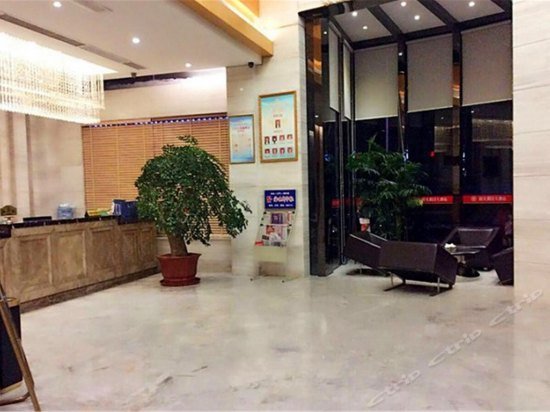 Yangguang Holiday Hotel Lianjiang Aojiang Road