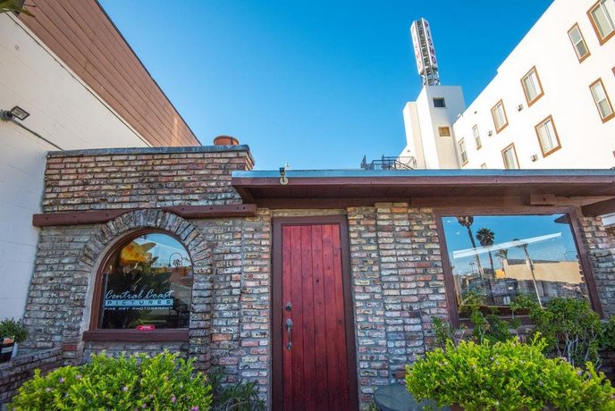 Pismo Beach Hotel
