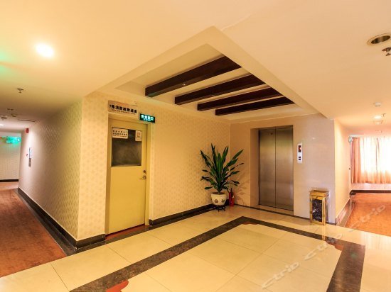 Yangjiang Haonan Hotel