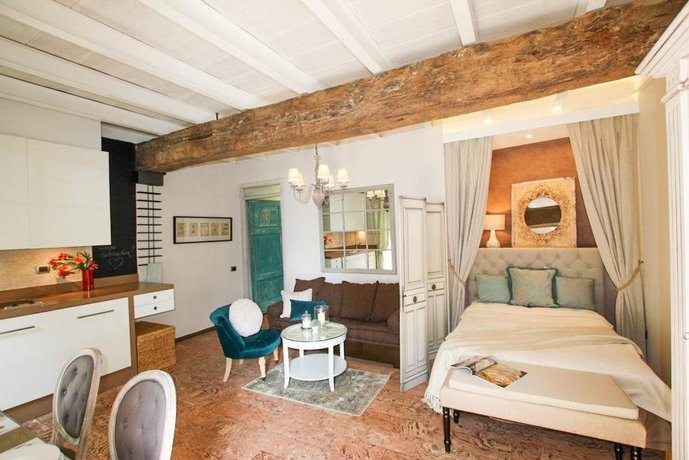 Little Luxury Suite