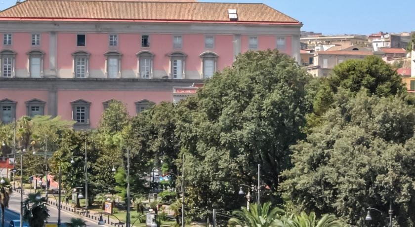 The Lodge Naples