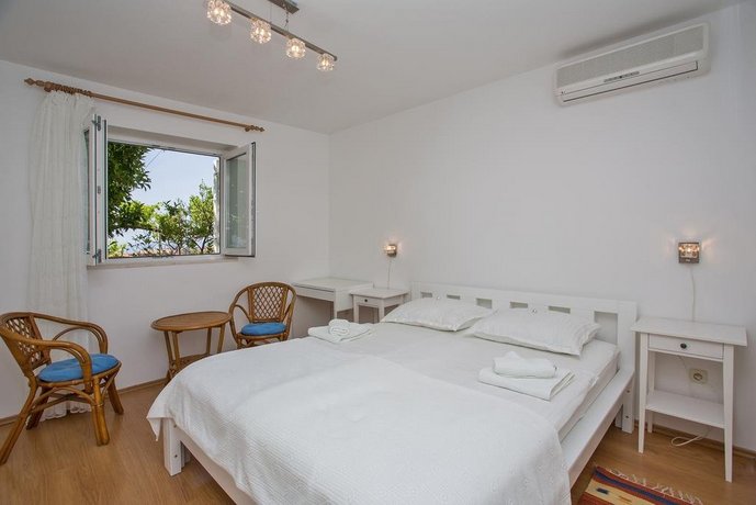 Apartments Jelen
