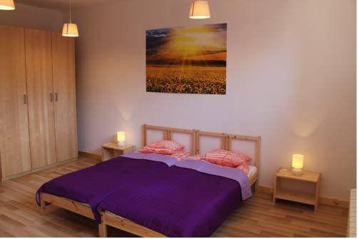 Apartament Bystre