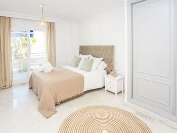 Marina Banus