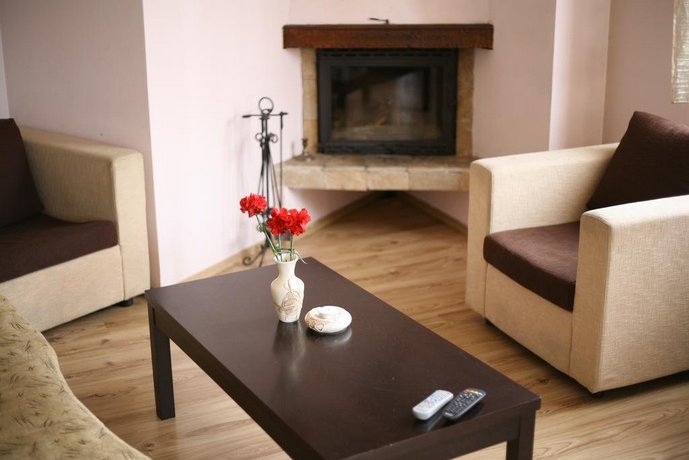 Simeon Apartment