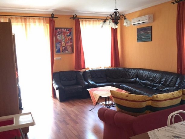 Imre Apartman