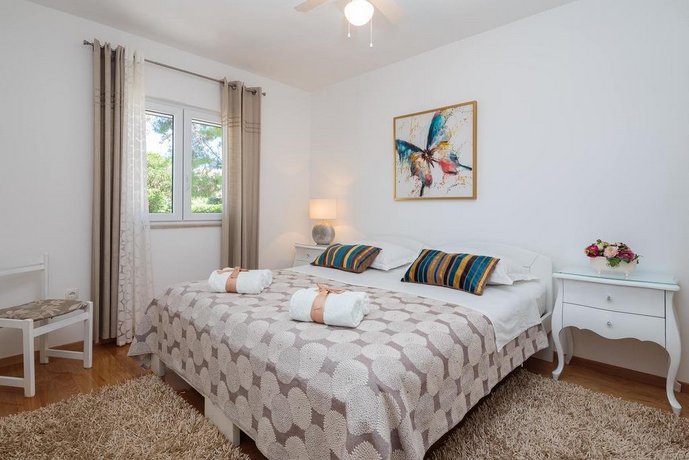 Holiday Home Brac