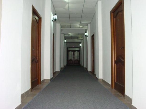 Art Avenue ApartHotel