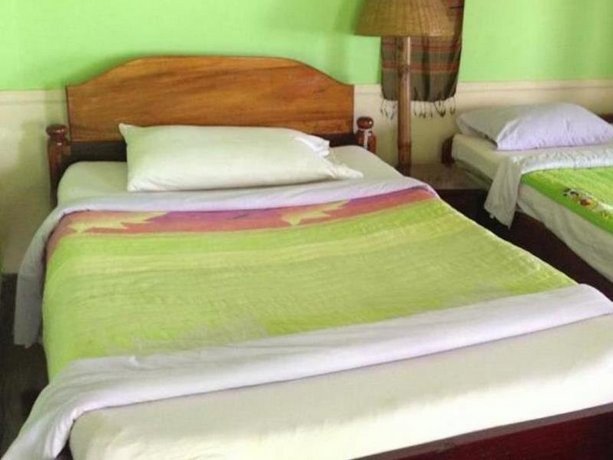 Anouxa Riverview Guesthouse