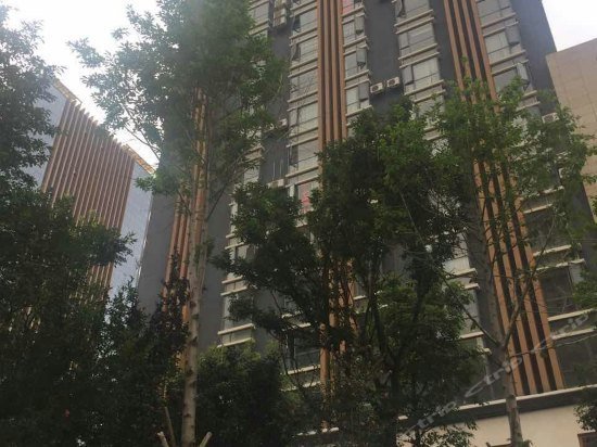 Cloud Inn Kunming